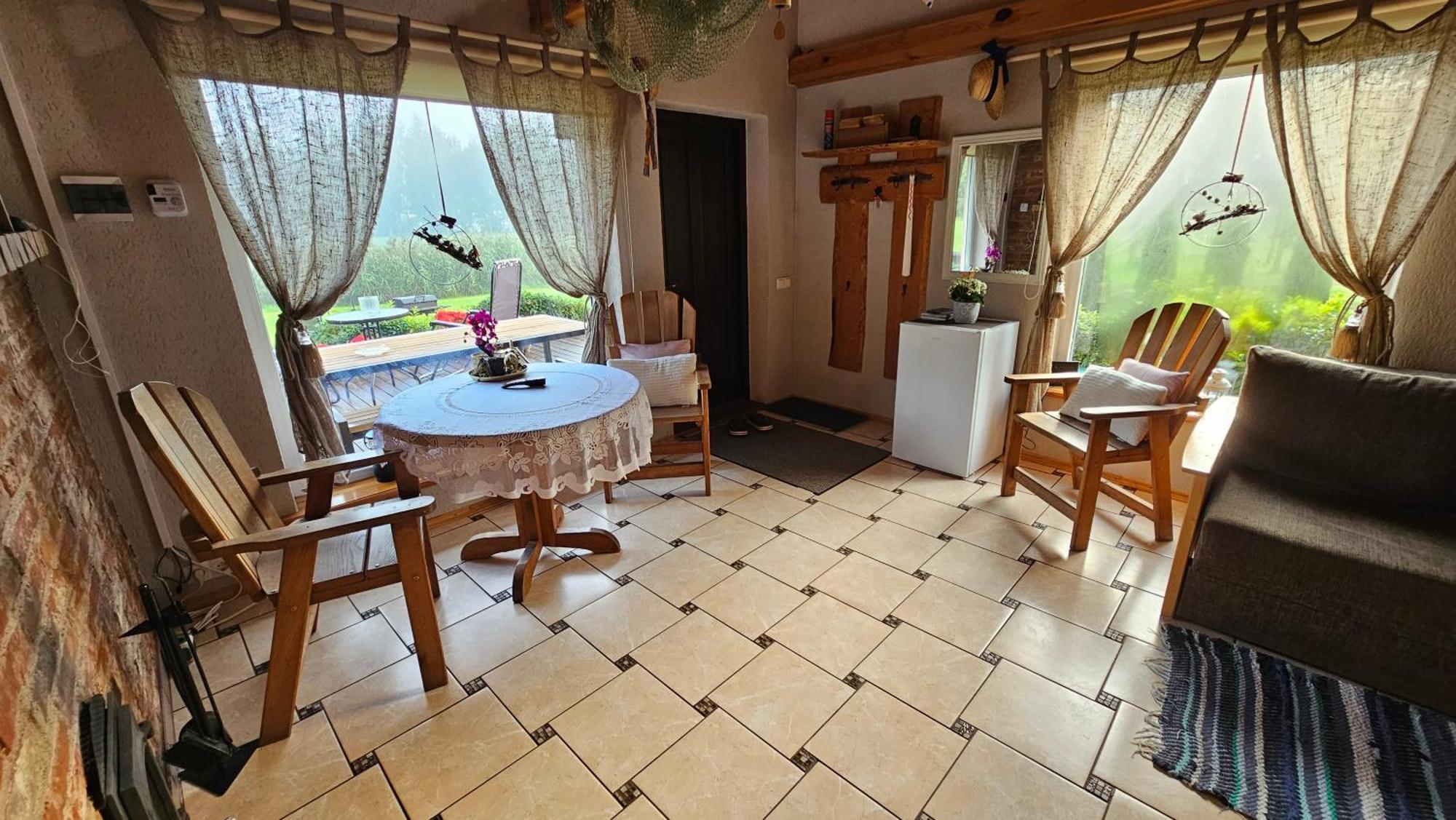 Villa Burzini Kuldīga Exterior foto